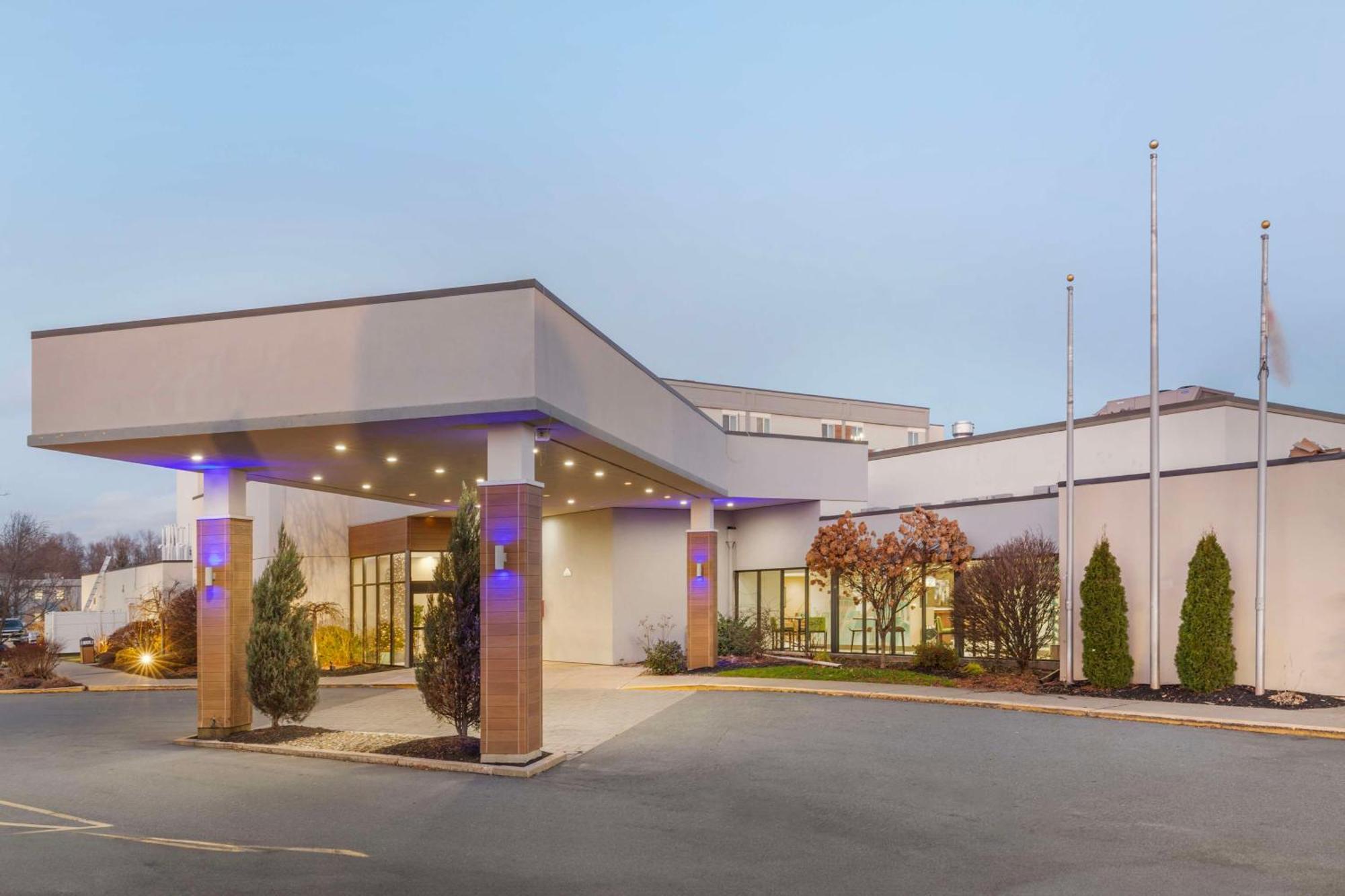 Best Western Plus New Englander Woburn Zewnętrze zdjęcie